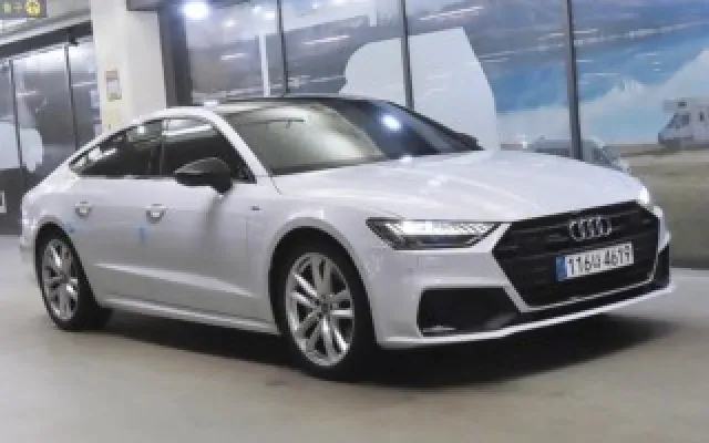 A7 (4K) 55 TFSI e 콰트로 프리미엄 아우디 2023/07 56,608km