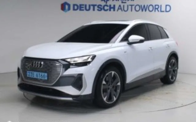 Q4 e-트론 40 프리미엄 아우디 2022/10 42,209km
